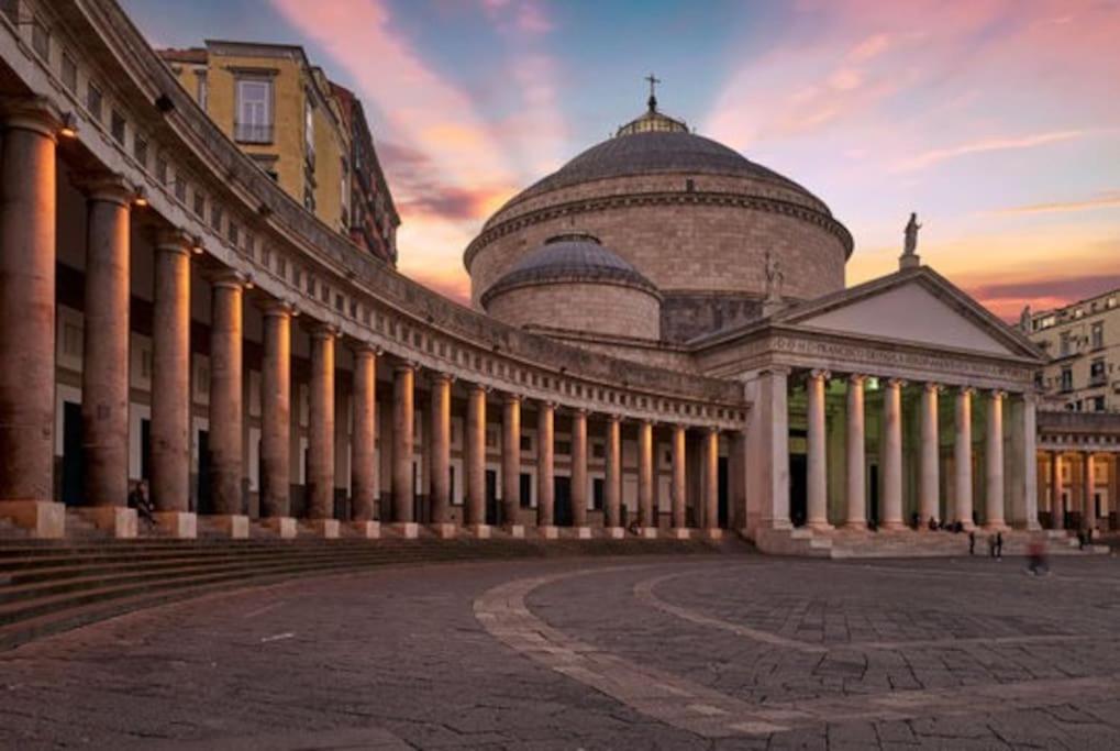 Appartamento Centro Storico Napels Buitenkant foto